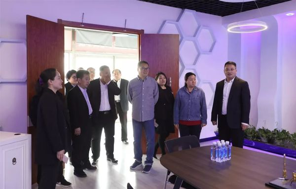 乾港集团 乾港集团