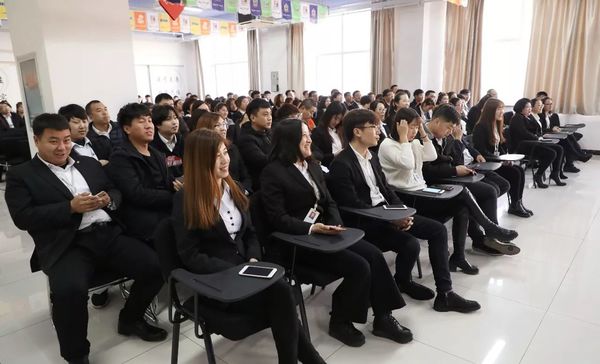 乾港集团 乾港集团