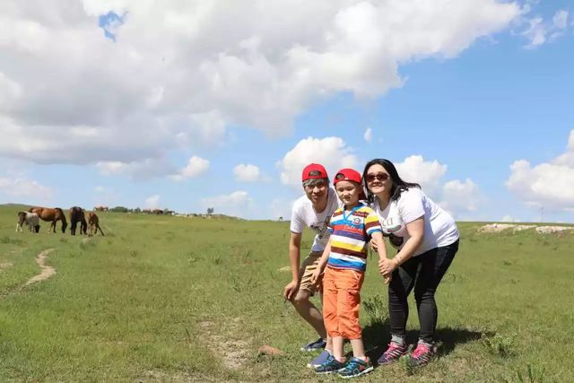 乾港集团高层草原自驾游 乾港集团高层草原自驾游