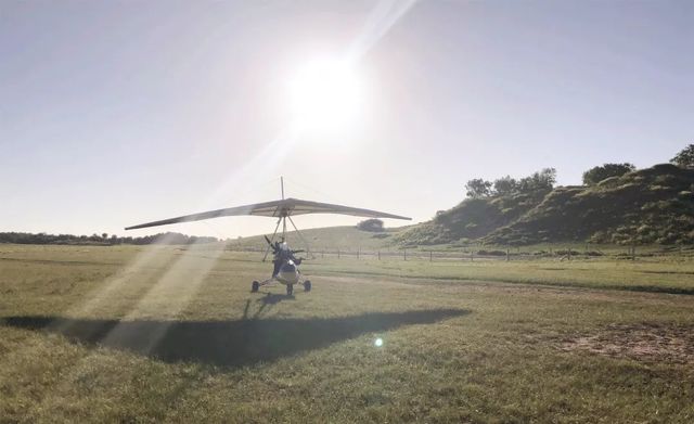 乾港集团高层草原自驾游 乾港集团高层草原自驾游