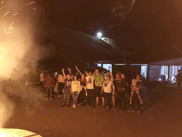 乾港集团高层草原自驾游 乾港集团高层草原自驾游