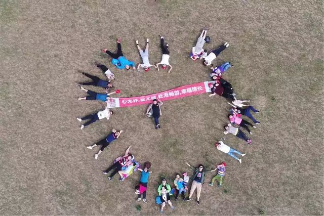 乾港集团高层草原自驾游 乾港集团高层草原自驾游