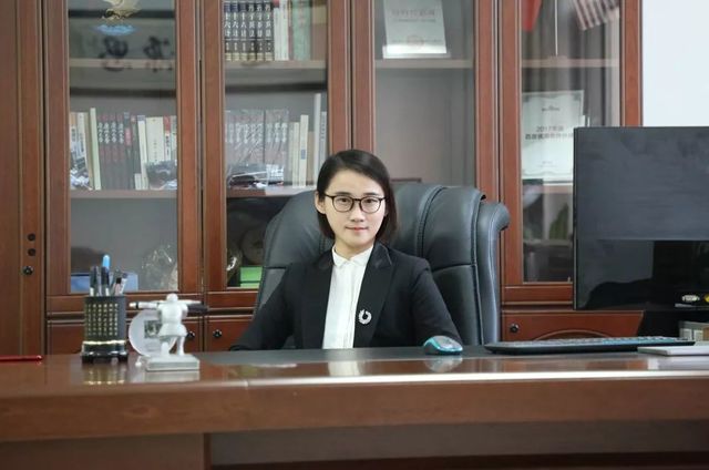 丁红艳-乾港网络总经理 丁红艳-乾港网络总经理