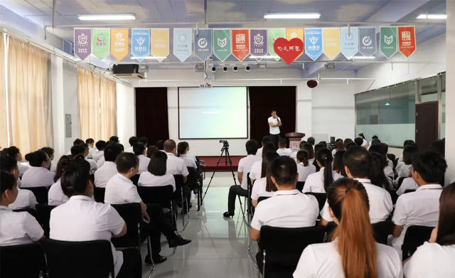 本期开讲嘉宾:苑俊 本期开讲嘉宾:苑俊