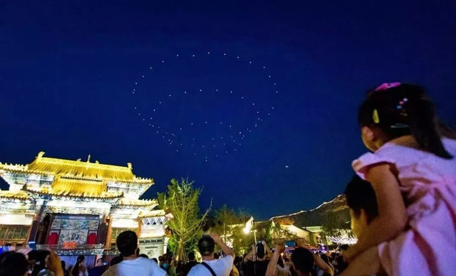 无人机孔明灯 无人机孔明灯