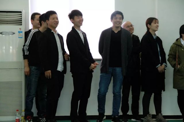 乾港集团第一届羽毛球比赛 乾港集团第一届羽毛球比赛