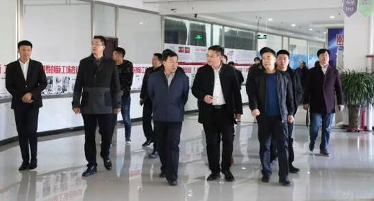 青年企业家参观乾港集团 青年企业家参观乾港集团