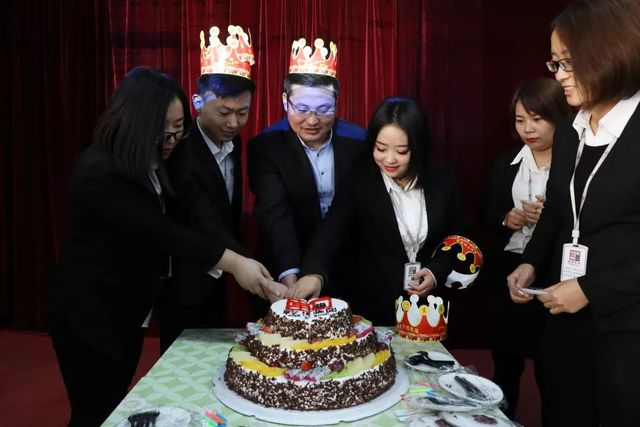 乾港生日会 乾港生日会