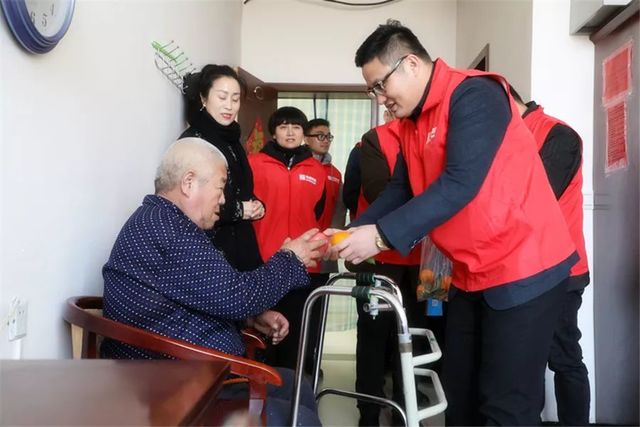 乾港集团公益活动 乾港集团公益活动