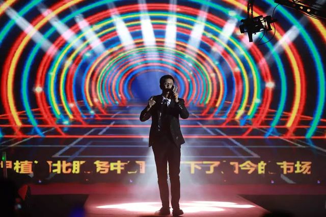 自作多情的护花使者 自作多情的护花使者