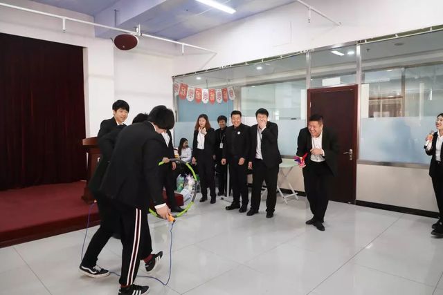 乾港生日会 乾港生日会