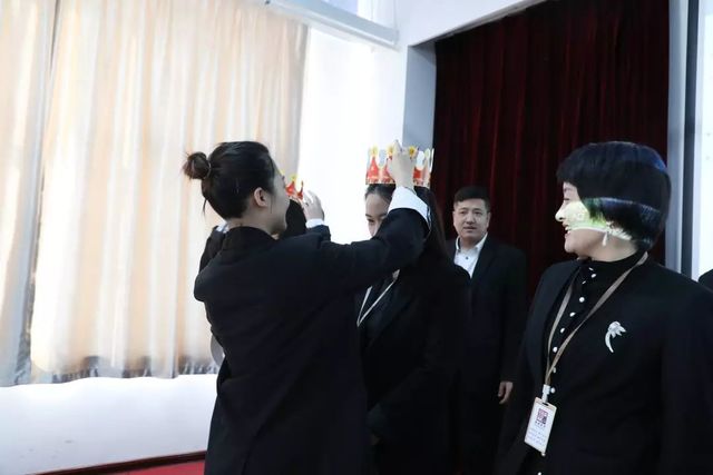 乾港生日会 乾港生日会