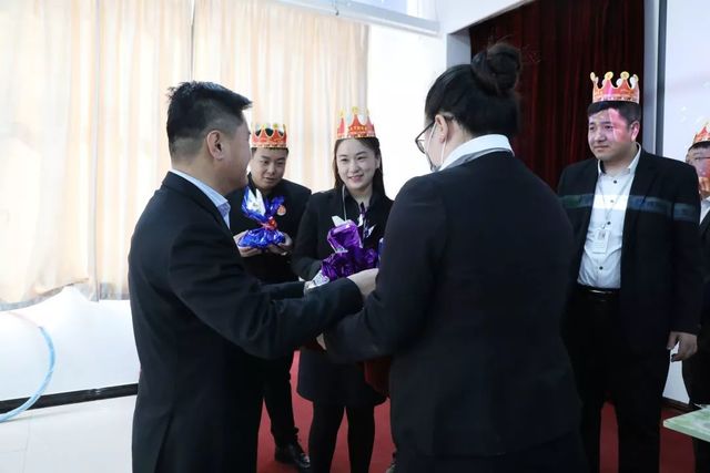 乾港生日会 乾港生日会