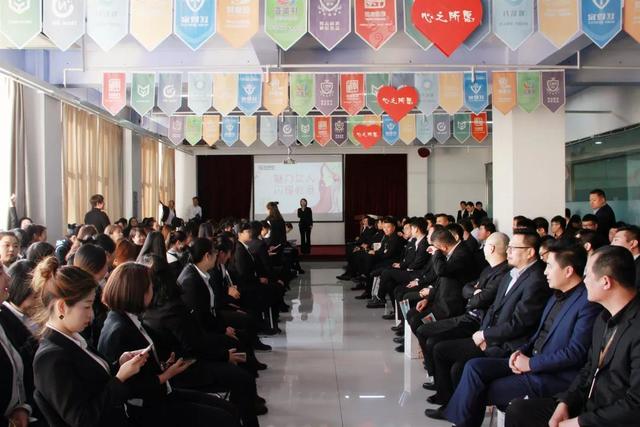 乾港女神节 乾港女神节