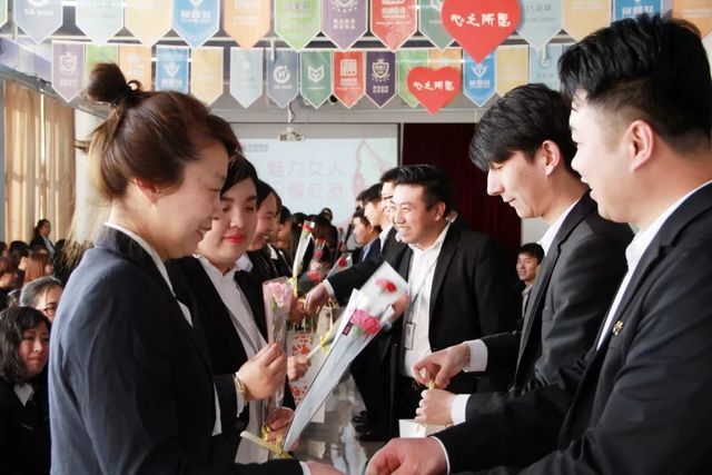 乾港女神节 乾港女神节