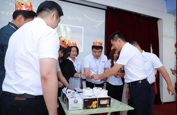 乾港集团 乾港集团