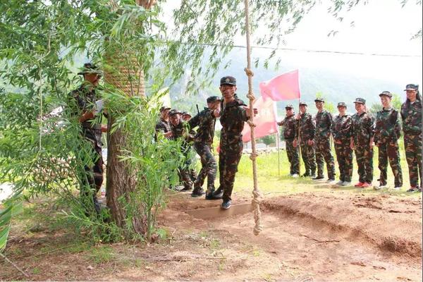 乾港集团,乾港官网,乾港网络,室内空气净化公司 乾港集团,乾港官网,乾港网络,室内空气净化公司